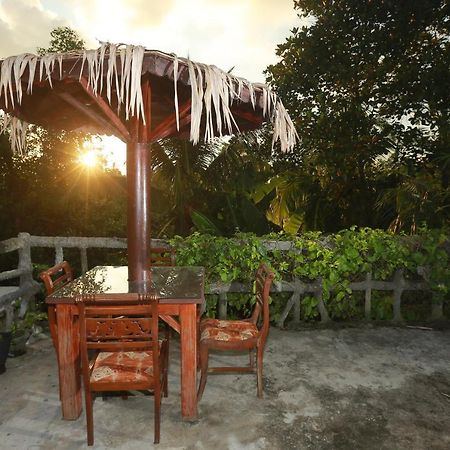 Galle Paradise Inn Екстериор снимка